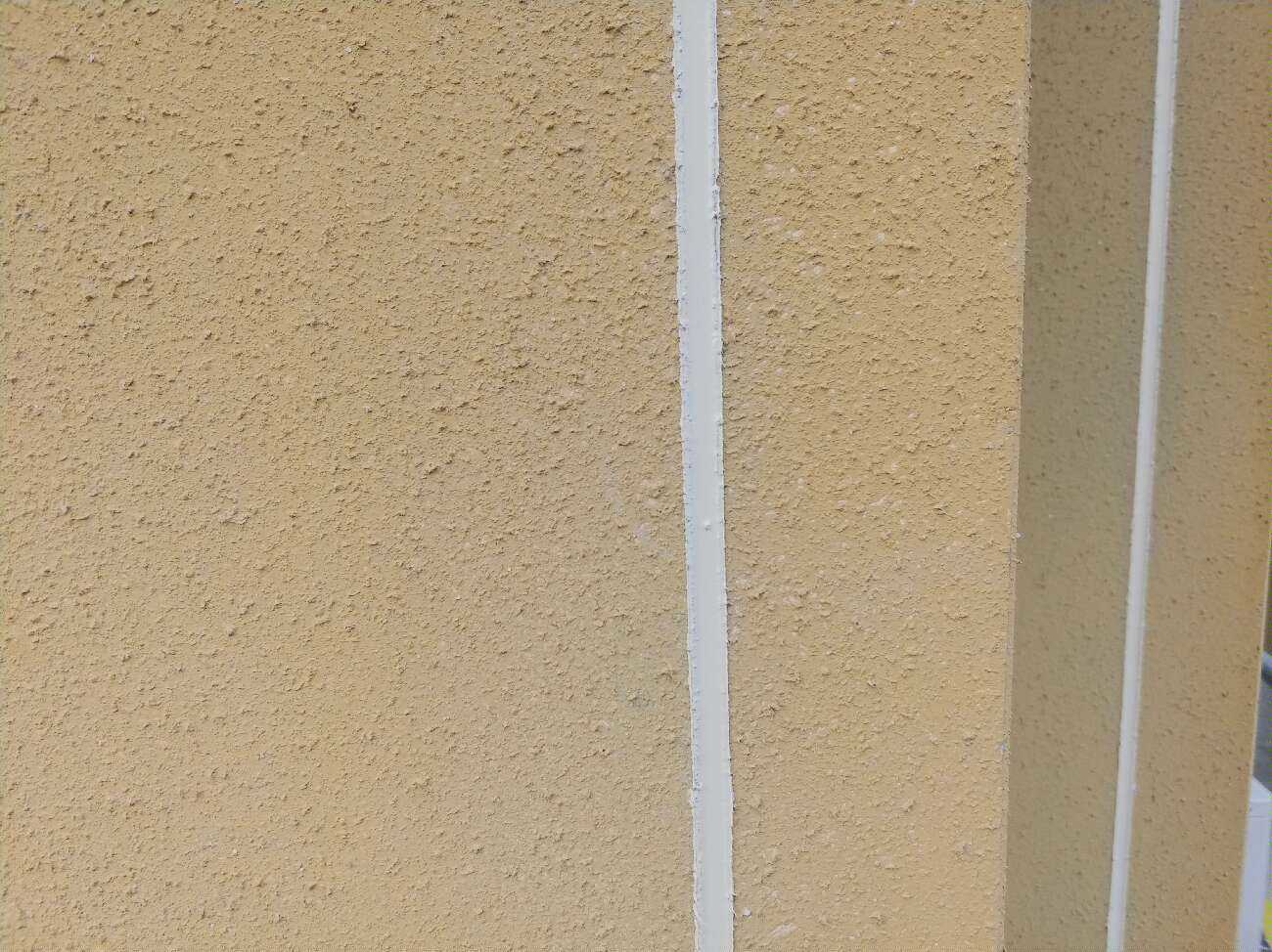 シーリングを打ち直した目地